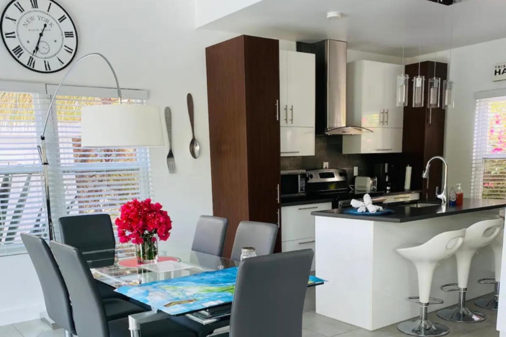 Modern Villas At Grace Bay, Turks And Caicos Islands Long Bay Exterior foto